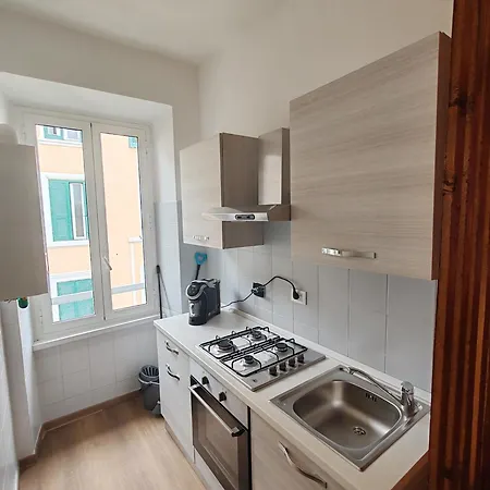 Apartament The Holy